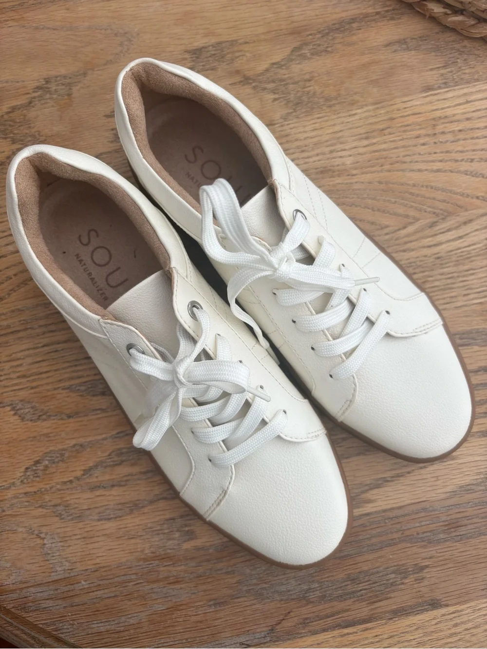 SOUL Naturalizer casual lace